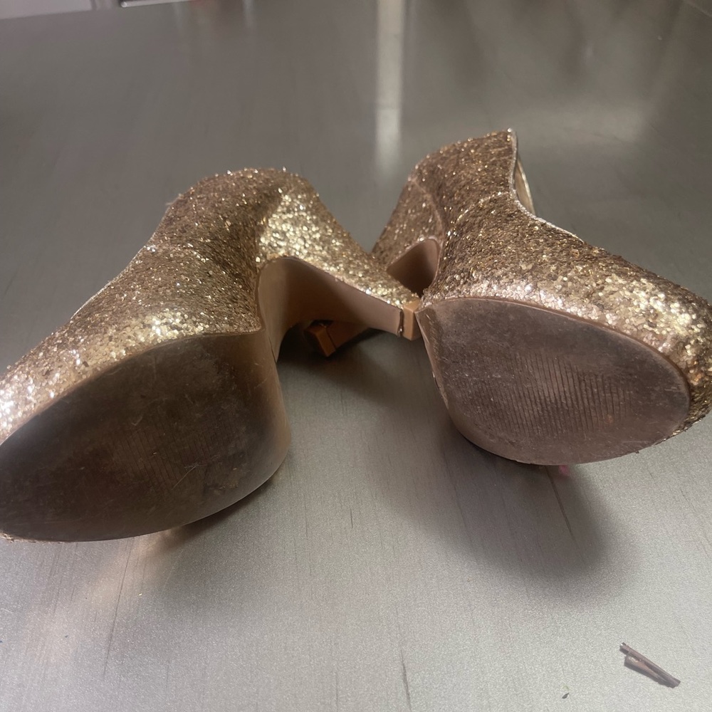 Cupid closed toe heels - Picture 3 of 7